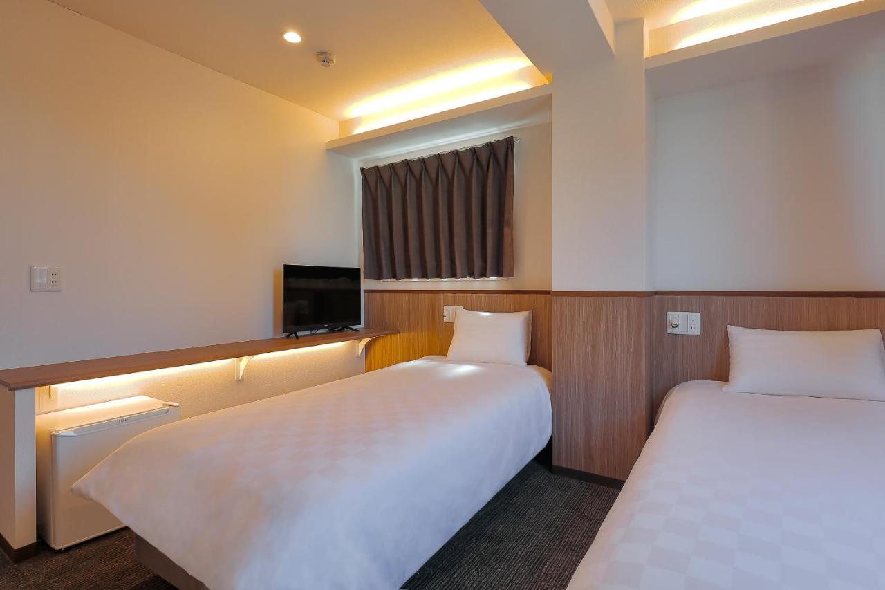 Ostay Namba Minami Hotel Toyotomi Skybird โอซาก้า ภายนอก รูปภาพ